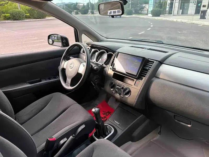 2008 Tiida 1.6L Manual Fashion Edition — миниатюра 16