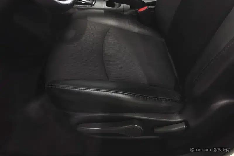 2014 Tiida 1.6L CVT Smart — миниатюра 18