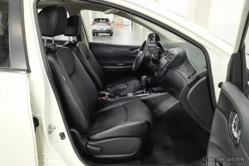 2014 Tiida 1.6L CVT Smart — миниатюра 24