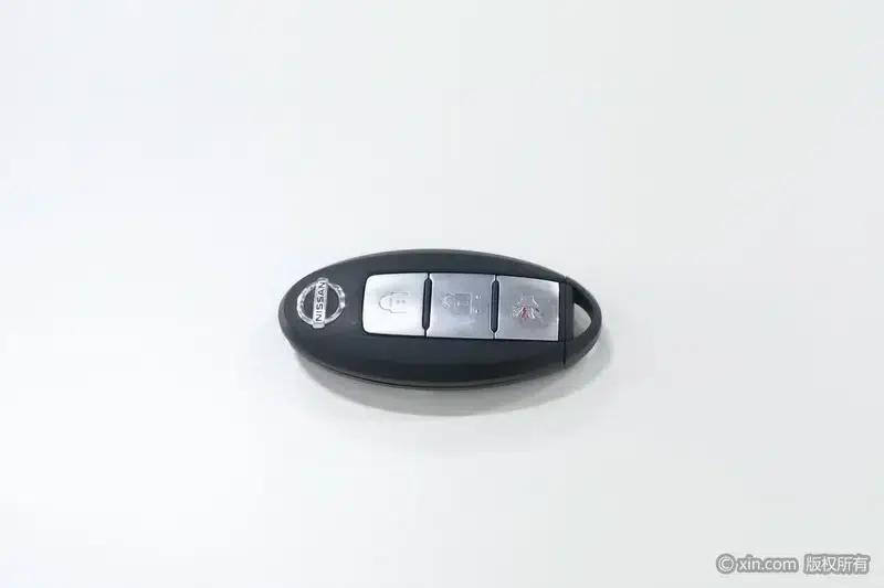 2014 Tiida 1.6L CVT Smart — миниатюра 7