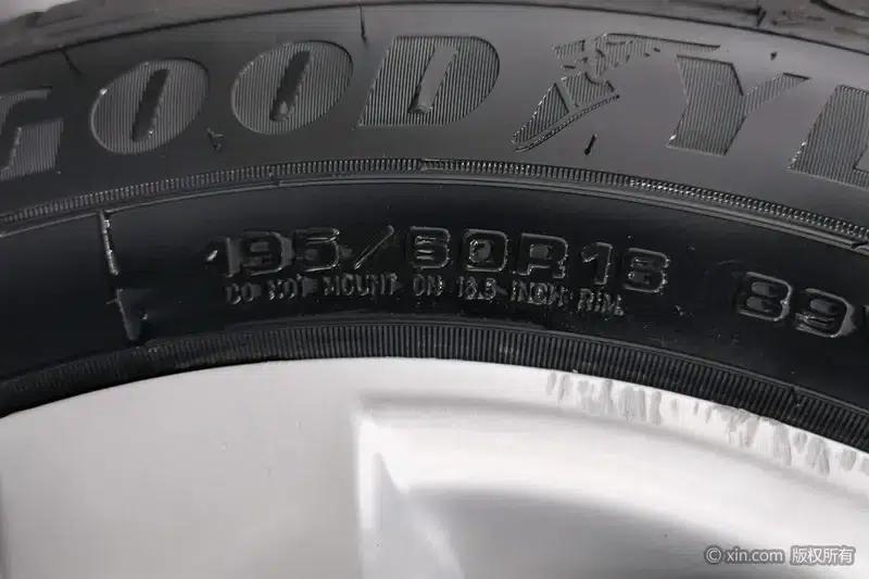 2014 Tiida 1.6L CVT Smart — миниатюра 9