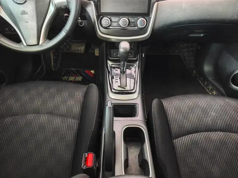 2021 Tiida 1.6L CVT Sport Edition — миниатюра 21