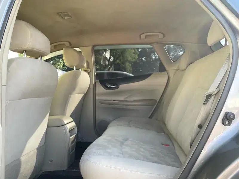 2011 Tiida 1.6L CVT Comfort Model — миниатюра 9