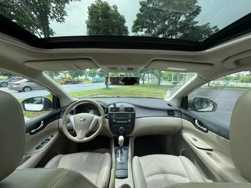 2011 Tiida 1.6L CVT Comfort Model — миниатюра 9