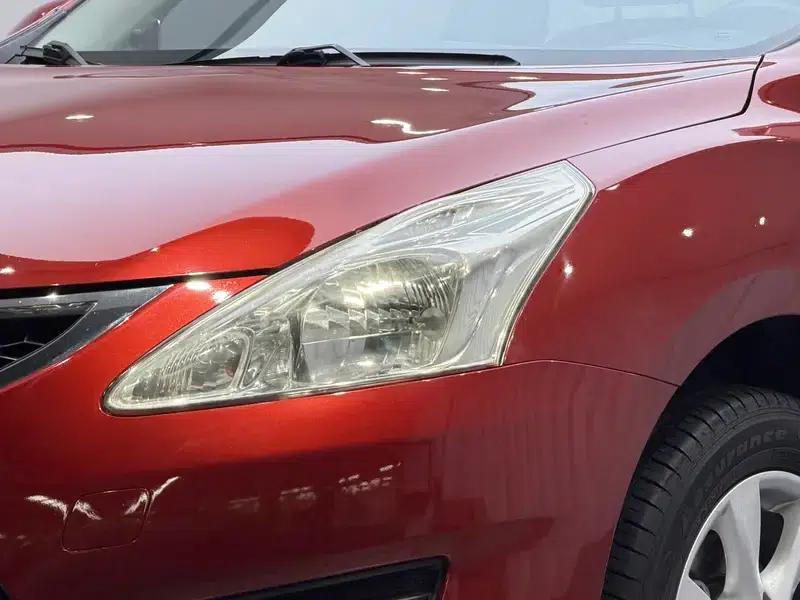 2014 Tiida 1.6L CVT Comfort Model — миниатюра 12