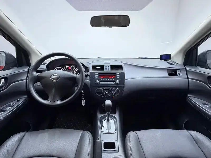 2014 Tiida 1.6L CVT Comfort Model — миниатюра 14