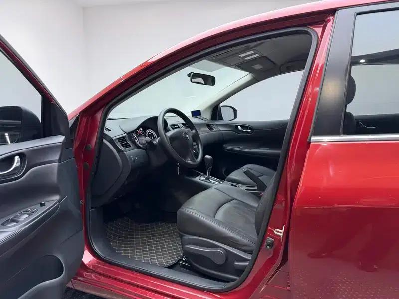 2014 Tiida 1.6L CVT Comfort Model — миниатюра 17
