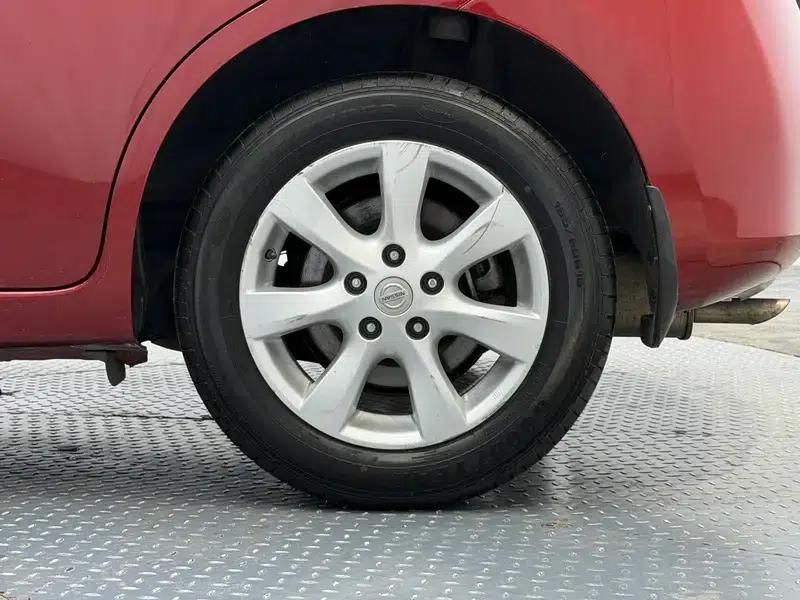 2014 Tiida 1.6L CVT Comfort Model — миниатюра 9