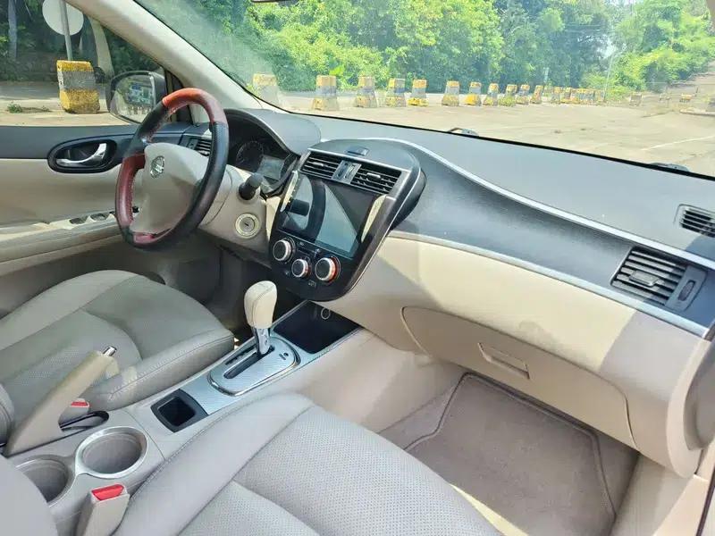 2014 Tiida 1.6L CVT Comfort Model — миниатюра 10