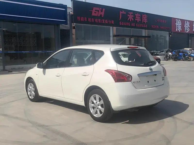 2014 Tiida 1.6L CVT Comfort Model — миниатюра 5