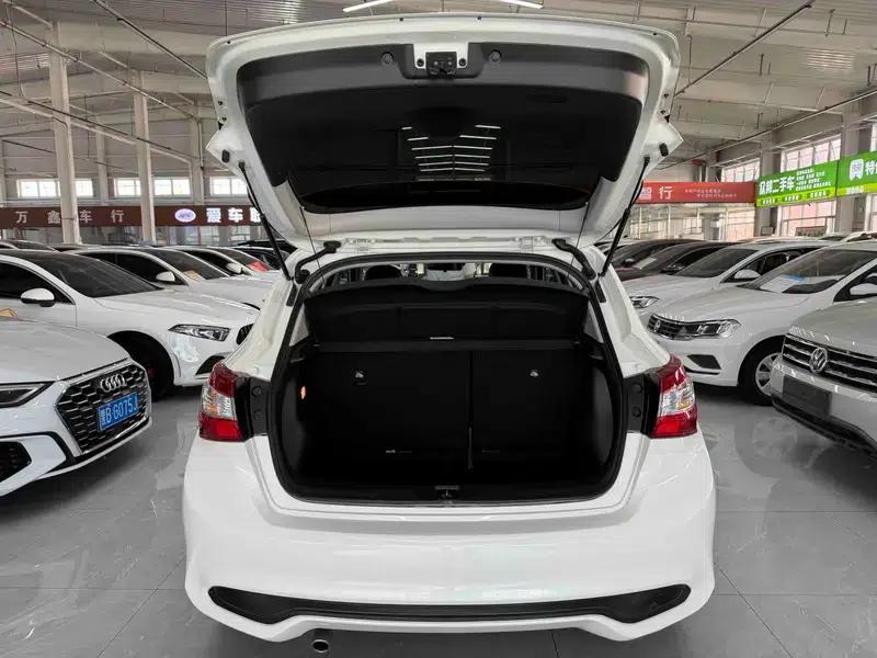 Tiida 2020 1.6L CVT Smart Edition — миниатюра 15