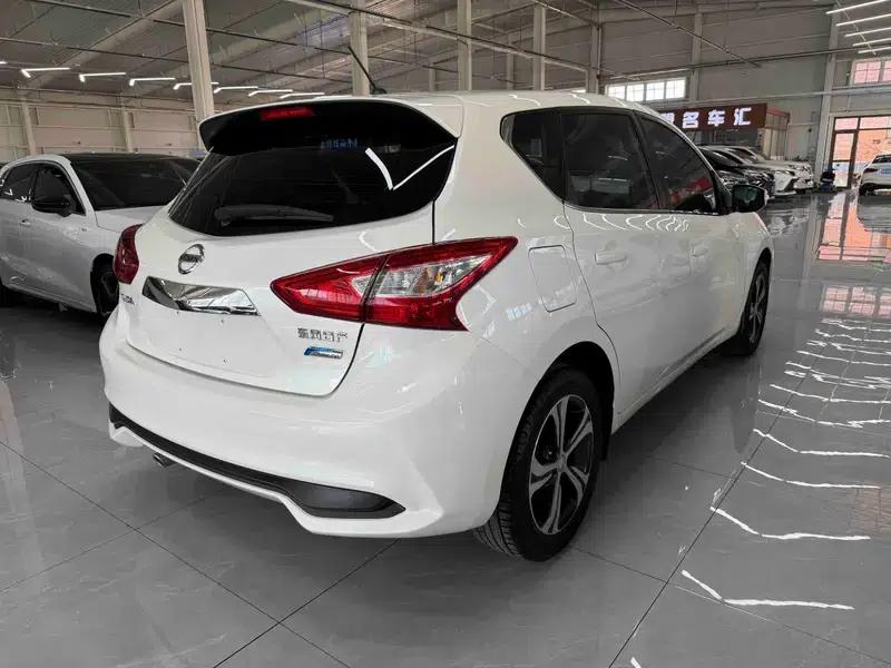 Tiida 2020 1.6L CVT Smart Edition — миниатюра 6