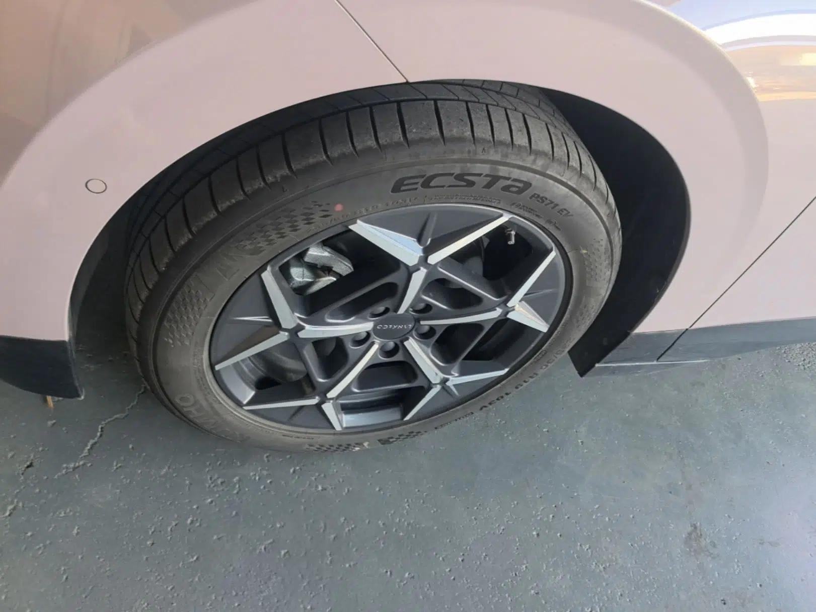 Lynk & Co Z20 2025 530 km Range Rear-Wheel Drive Pro — миниатюра 10