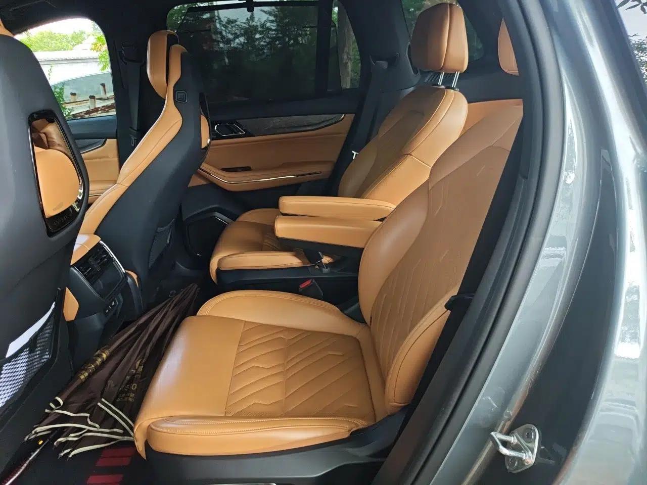 Lynk & Co 09 2021 2.0T Halo Six-Seater — миниатюра 17