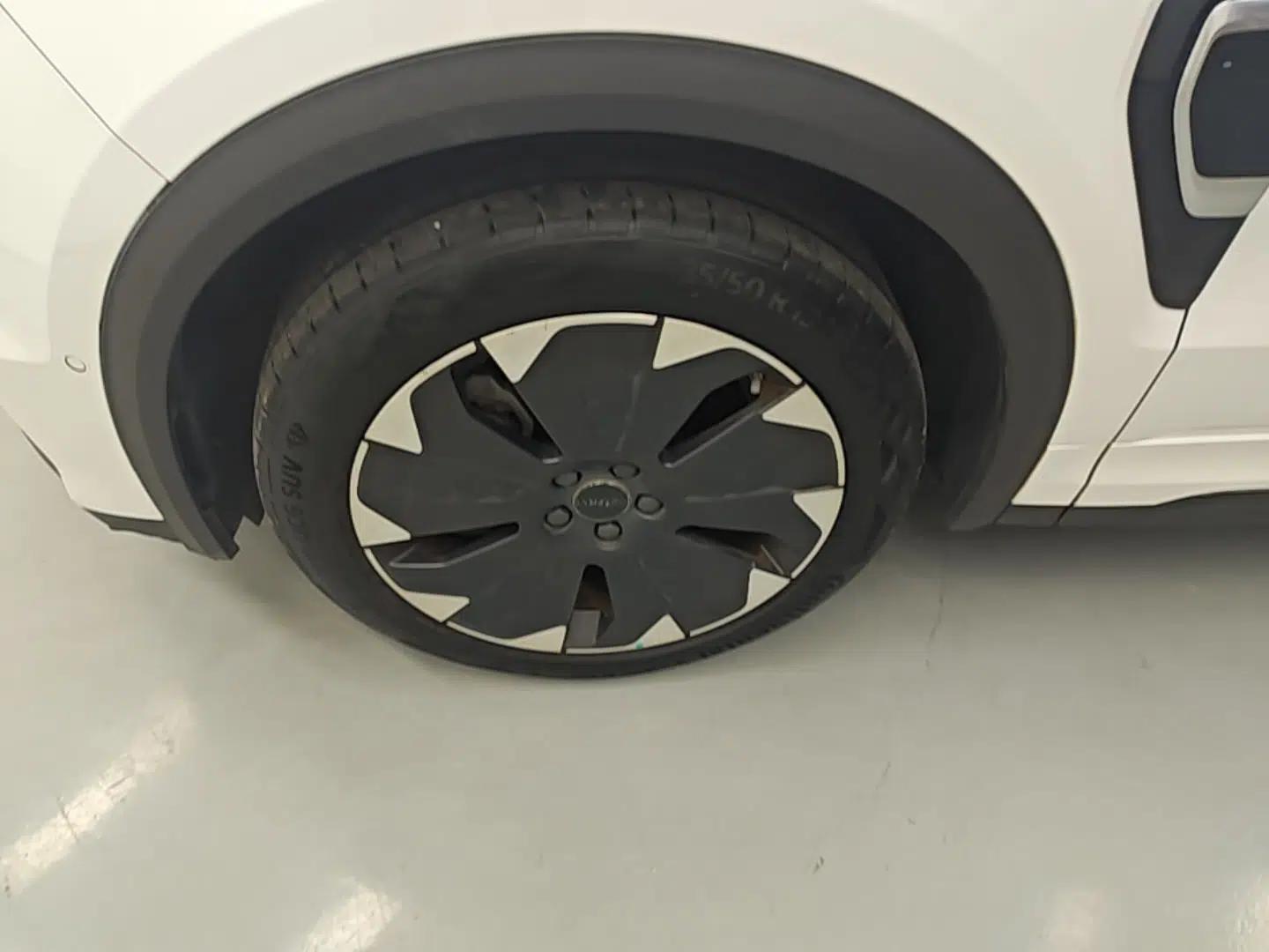 Lynk & Co 05 EM-P 2021 1.5TD PHEV HALO — миниатюра 10