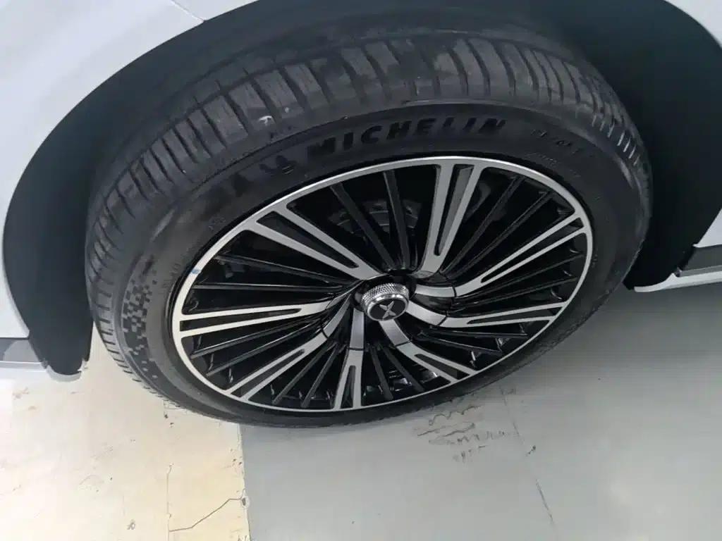 XPeng G9 2025 Model: 725kWh Ultra-Long Range (Max) — миниатюра 23