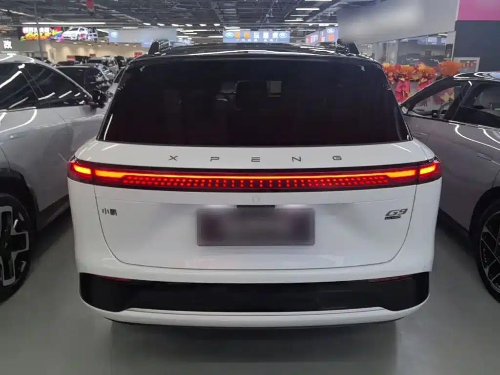 XPeng G9 2025 Model: 725kWh Ultra-Long Range (Max) — миниатюра 6