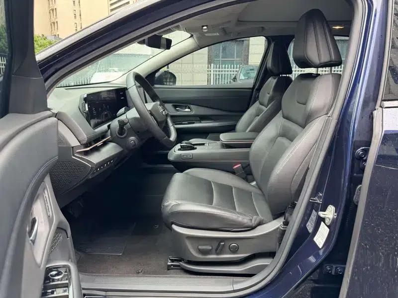 ARIYA 2022 Two-Wheel Drive Long Range Top-of-the-Line Edition — миниатюра 14