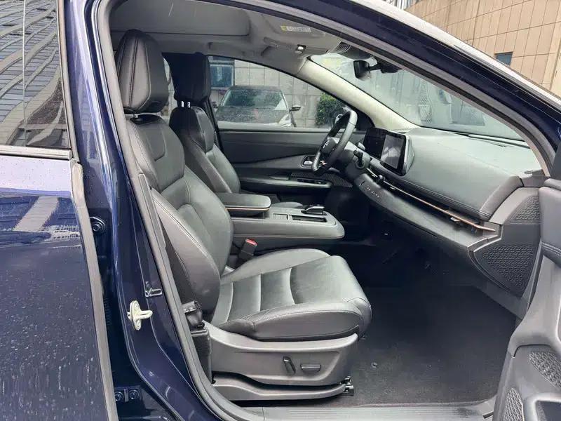 ARIYA 2022 Two-Wheel Drive Long Range Top-of-the-Line Edition — миниатюра 17