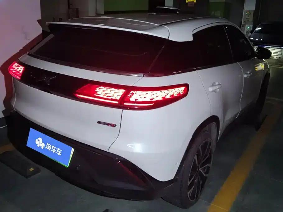 XPeng G3 2019 Premium Edition — миниатюра 3