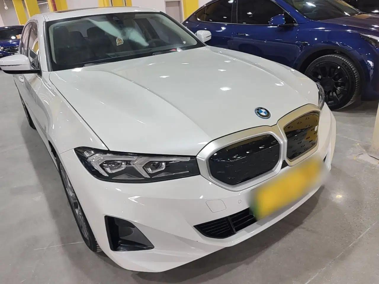 BMW i3 2022 eDrive 35 L — миниатюра 3