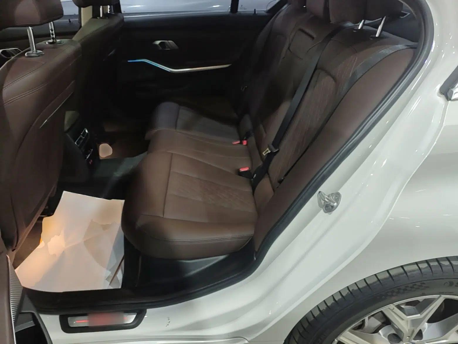 BMW i3 2022 eDrive 35 L — миниатюра 25