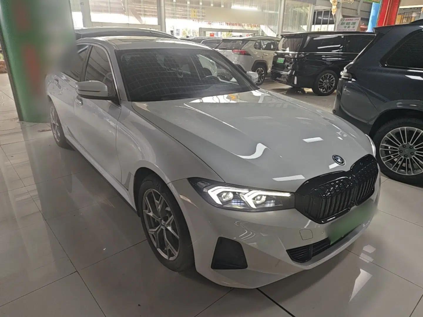 BMW i3 2023 eDrive 40 L Midnight Sports Package — миниатюра 3