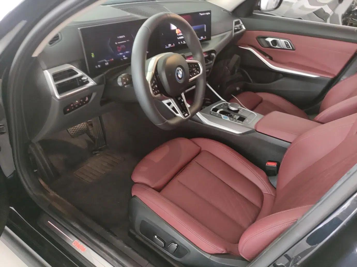 BMW i3 2025 eDrive 35 L — миниатюра 17