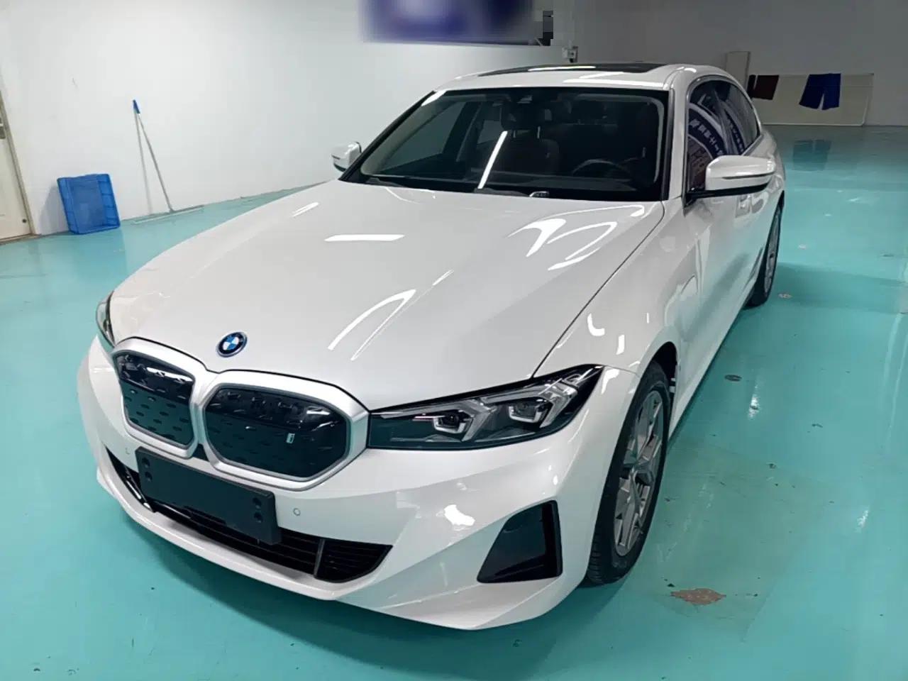 BMW i3 2022 eDrive 35 L — миниатюра 1