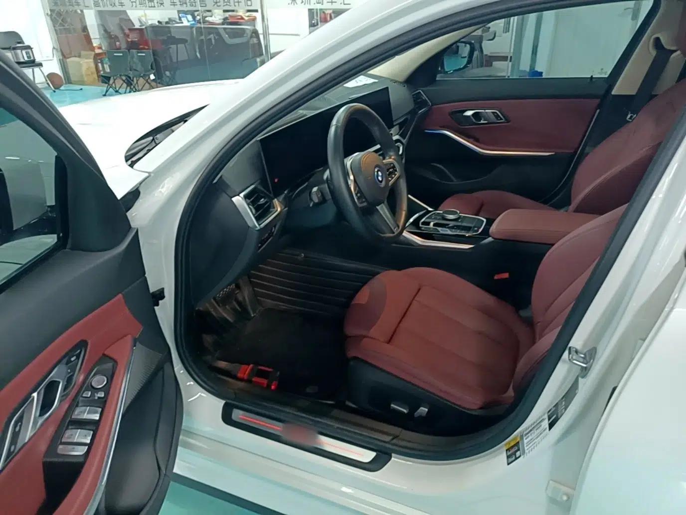 BMW i3 2022 eDrive 35 L — миниатюра 18