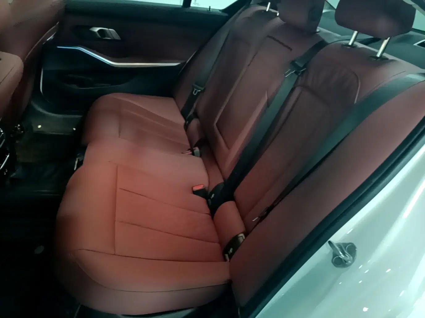 BMW i3 2022 eDrive 35 L — миниатюра 20