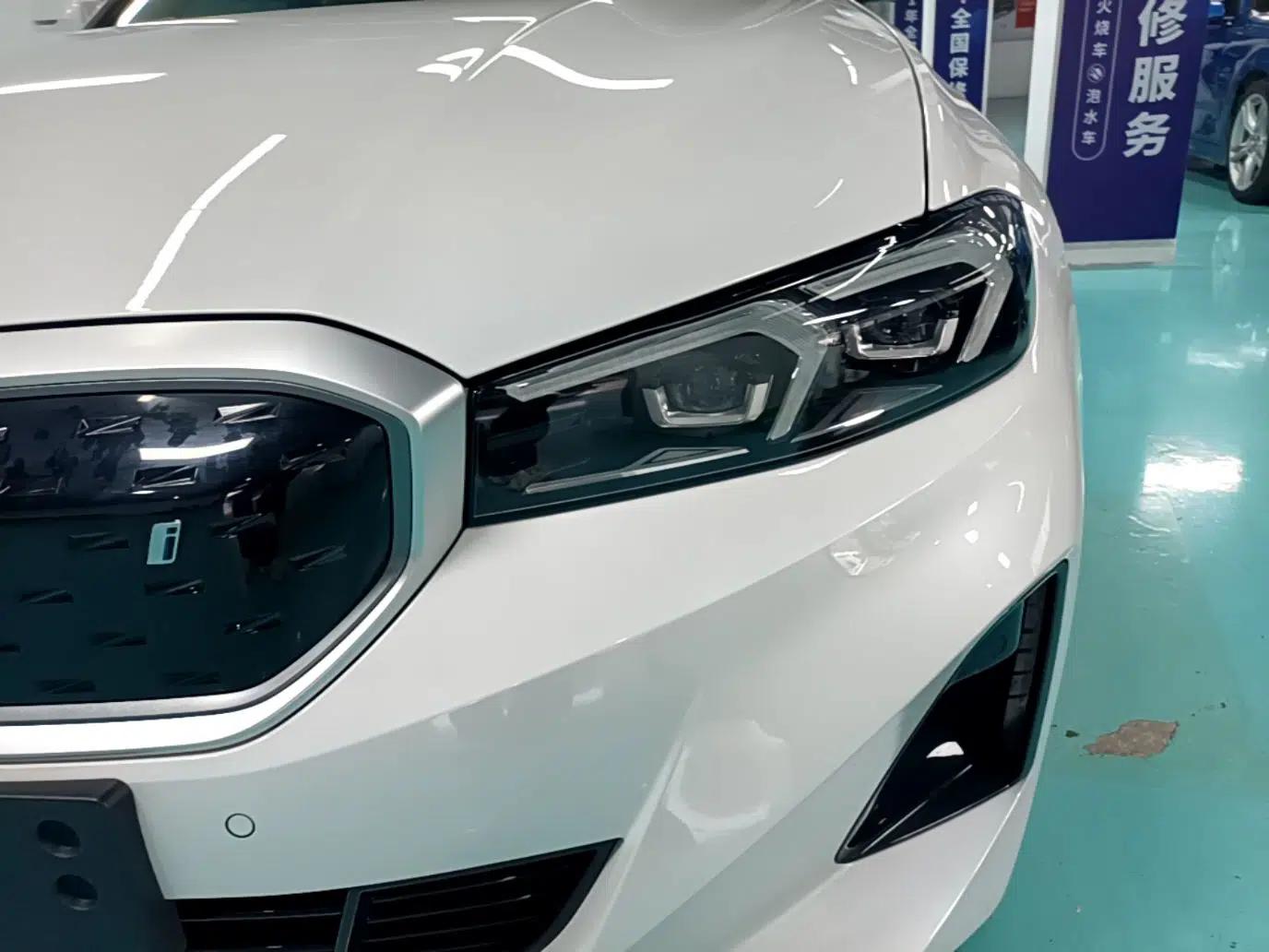 BMW i3 2022 eDrive 35 L — миниатюра 8