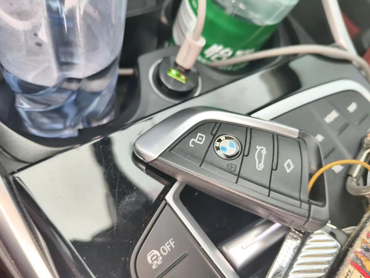 BMW i3 2024 eDrive 35 L — миниатюра 17
