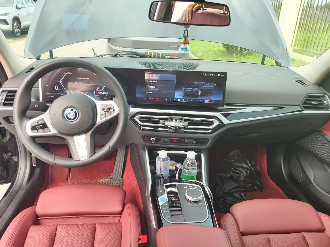 BMW i3 2024 eDrive 35 L — миниатюра 18