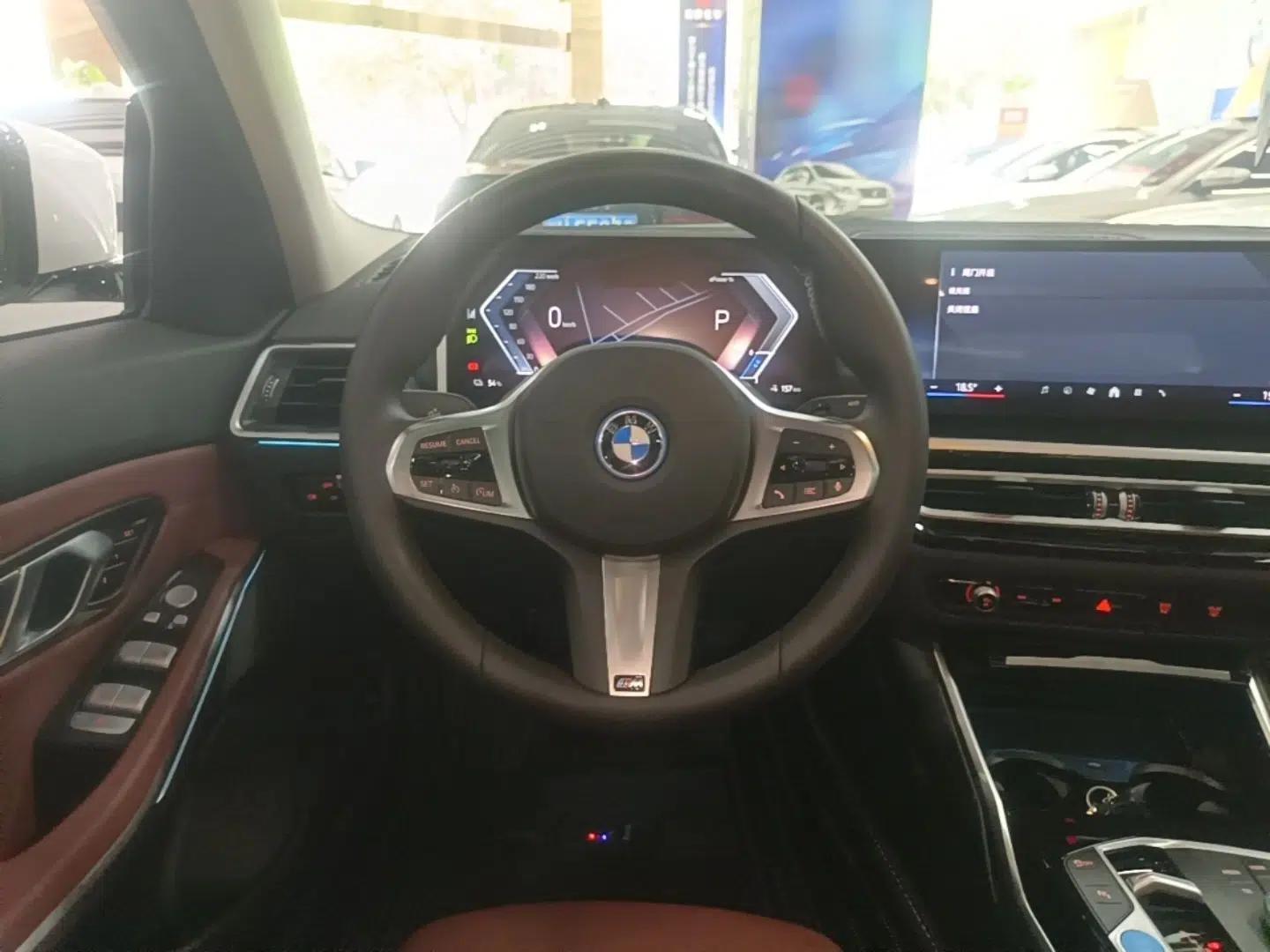 BMW i3 2024 eDrive 35 L — миниатюра 13