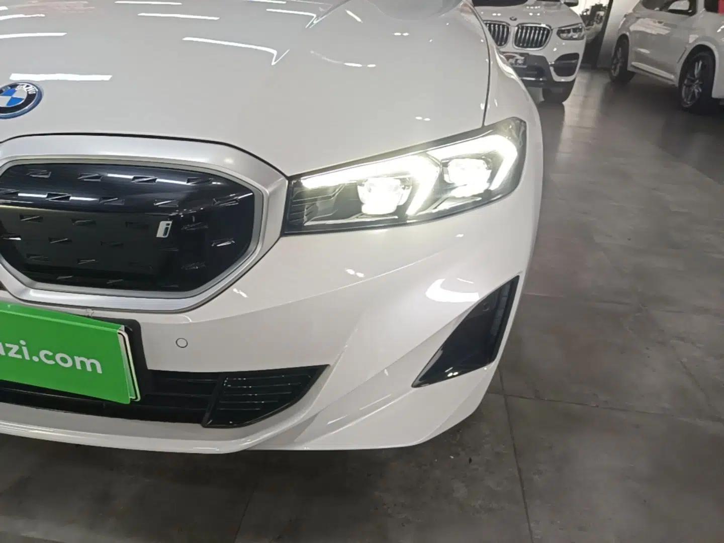 BMW i3 2024 eDrive 35 L — миниатюра 8