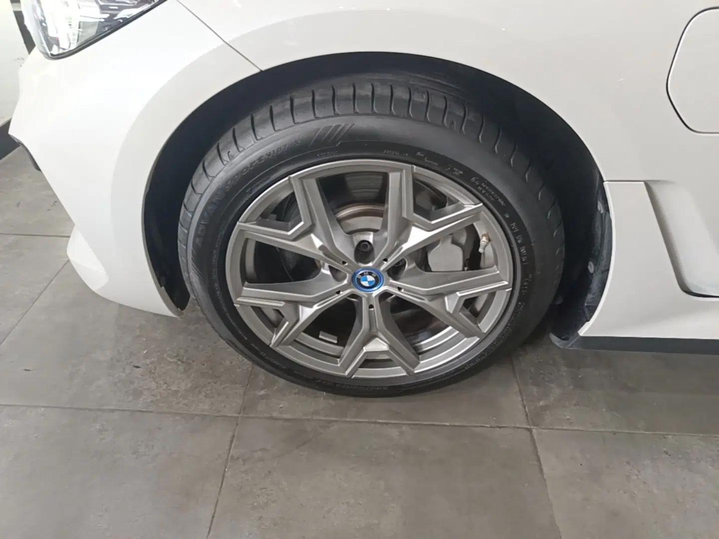 BMW i3 2024 eDrive 35 L — миниатюра 10