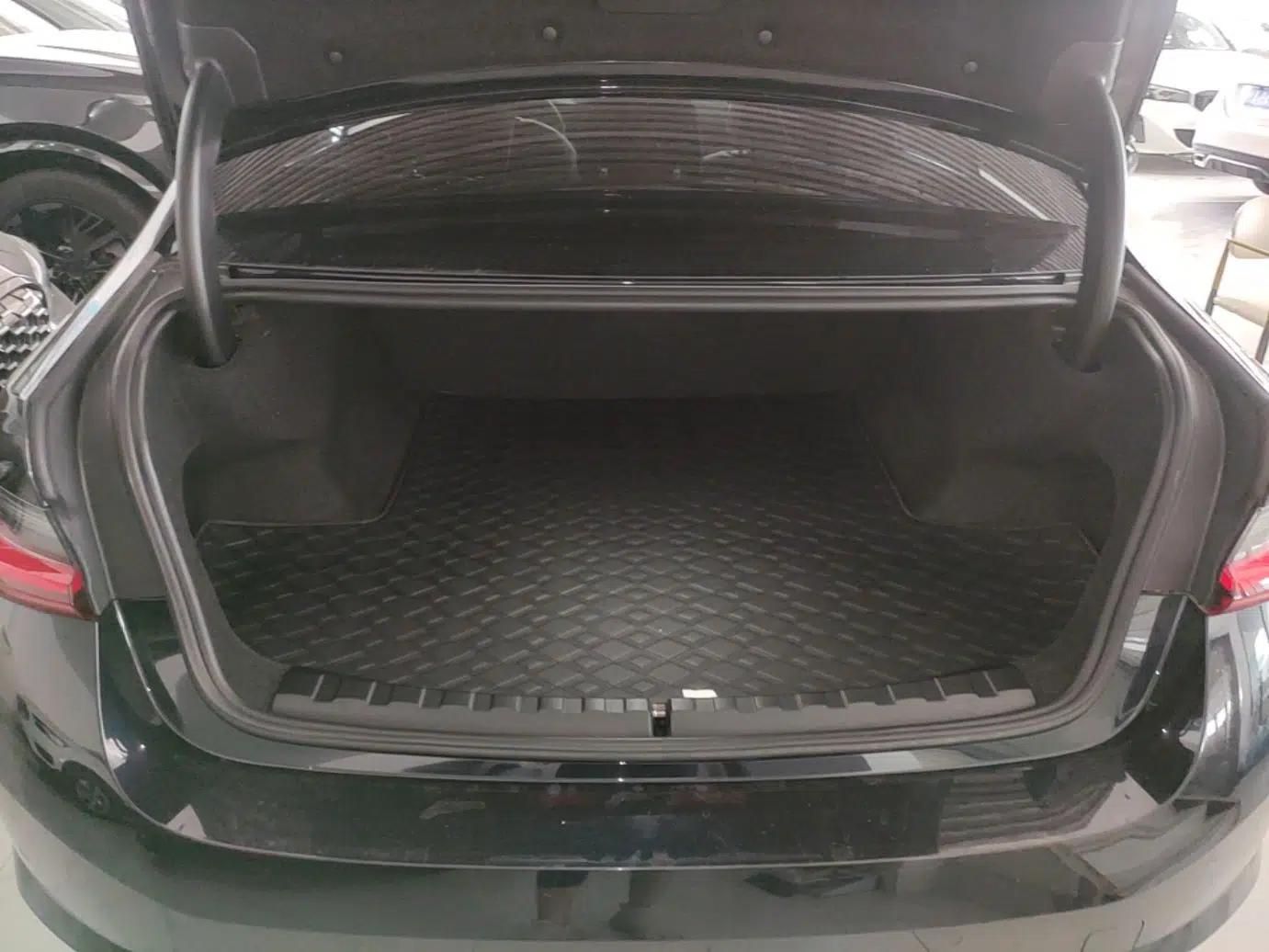 BMW i3 2025 eDrive 35 L — миниатюра 22