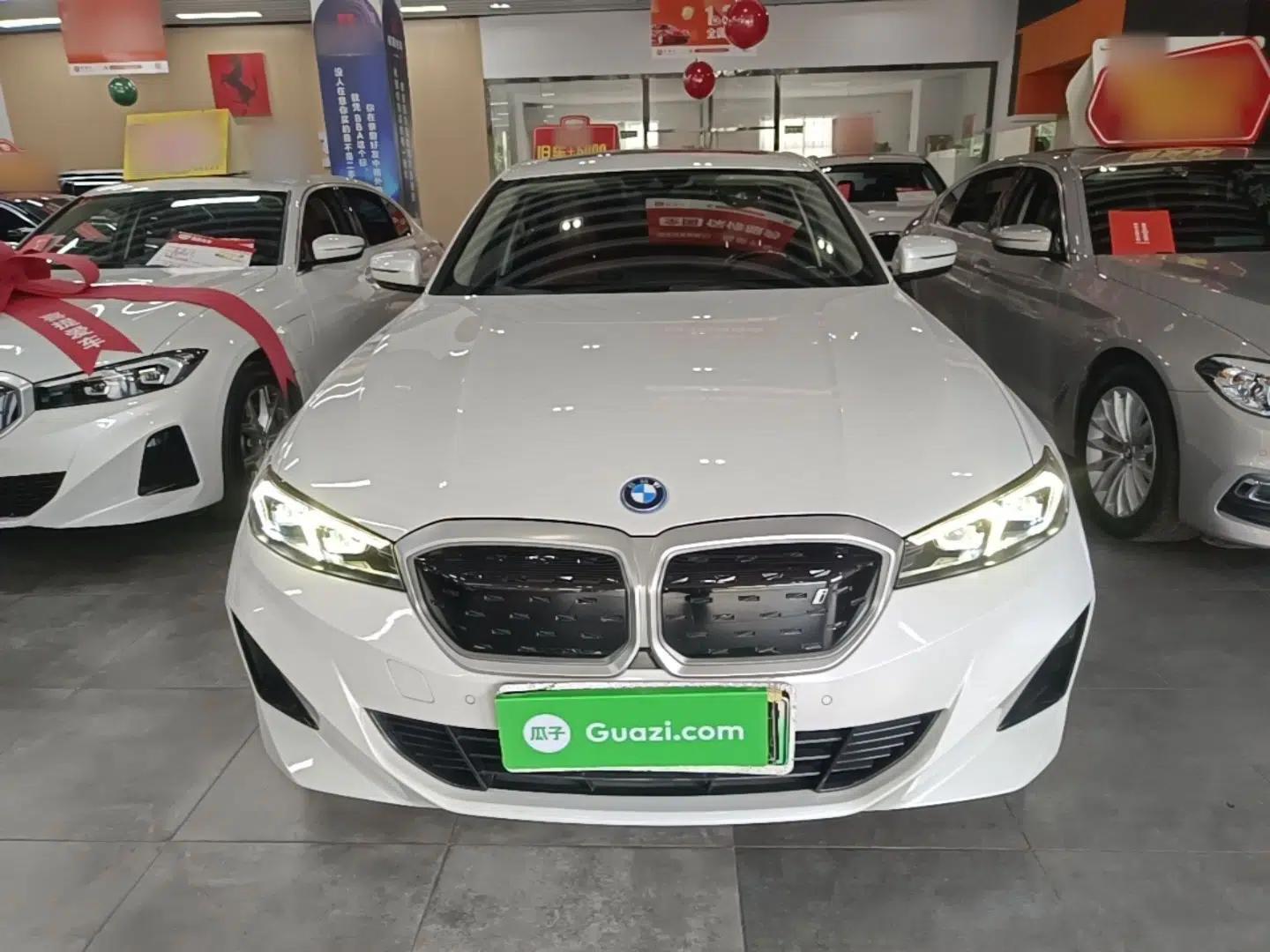 BMW i3 2022 eDrive 35 L — миниатюра 2