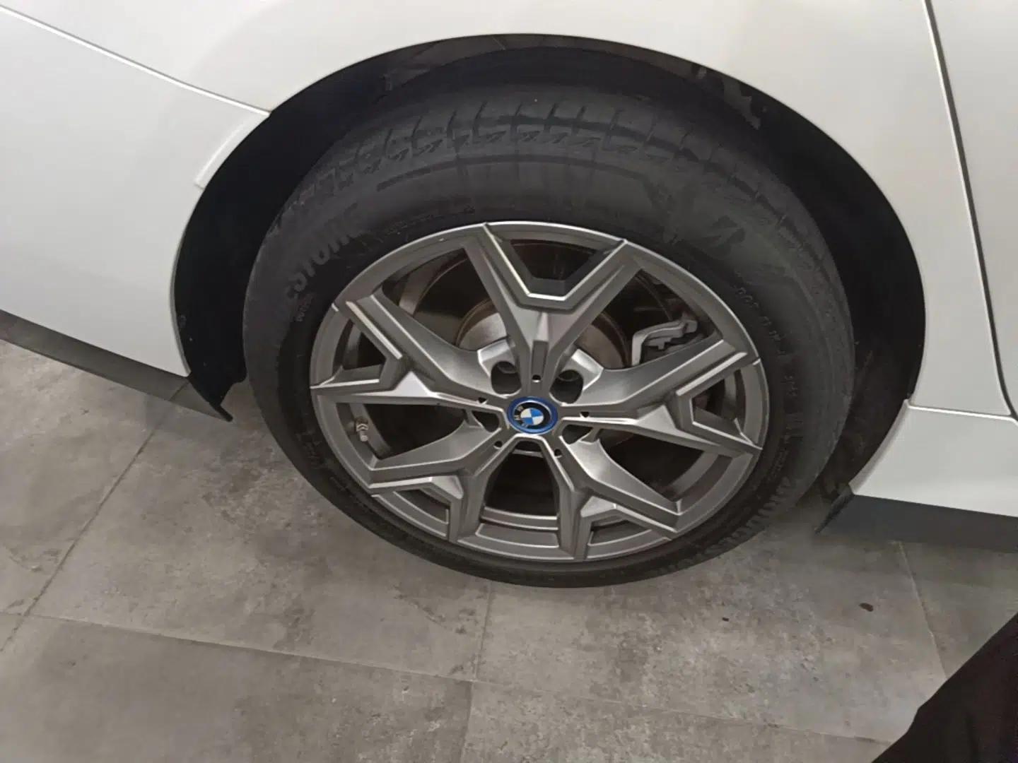 BMW i3 2022 eDrive 35 L — миниатюра 11