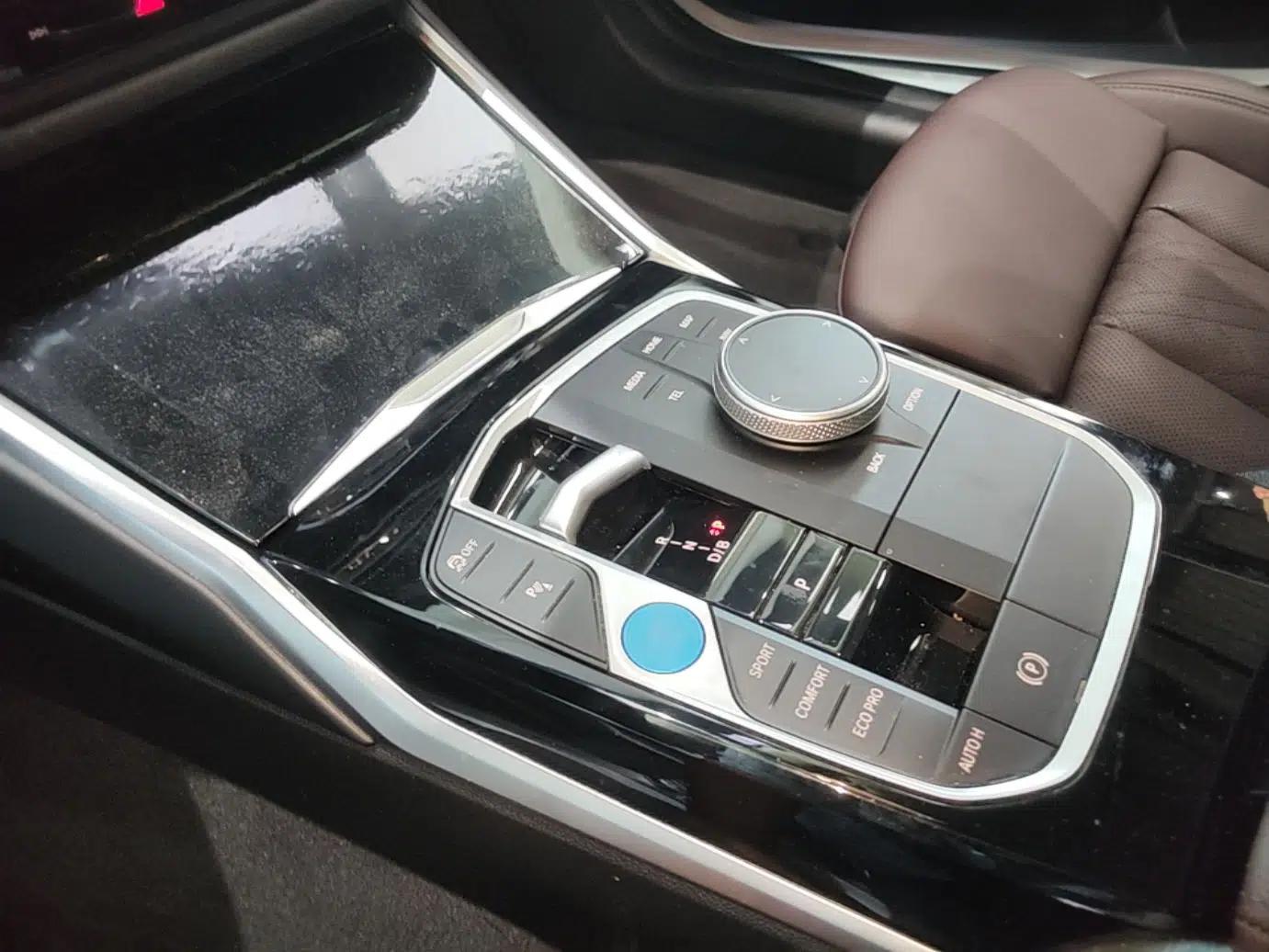 BMW i3 2022 eDrive 35 L — миниатюра 16