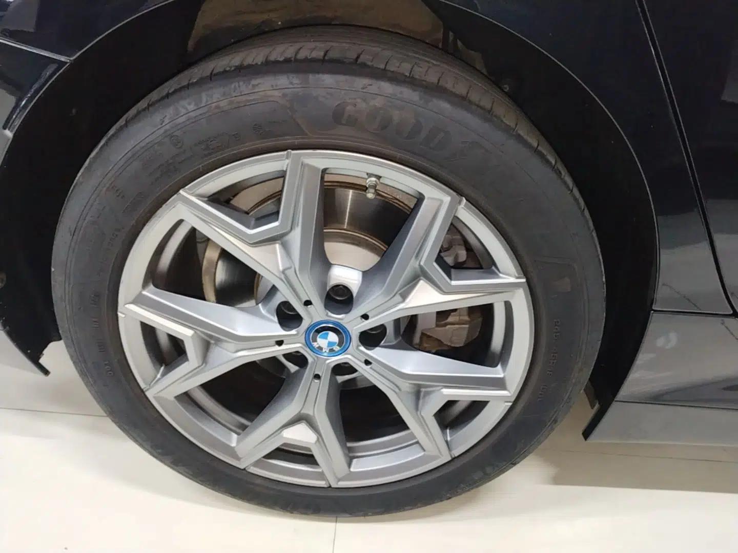 BMW i3 2022 eDrive 35 L — миниатюра 11