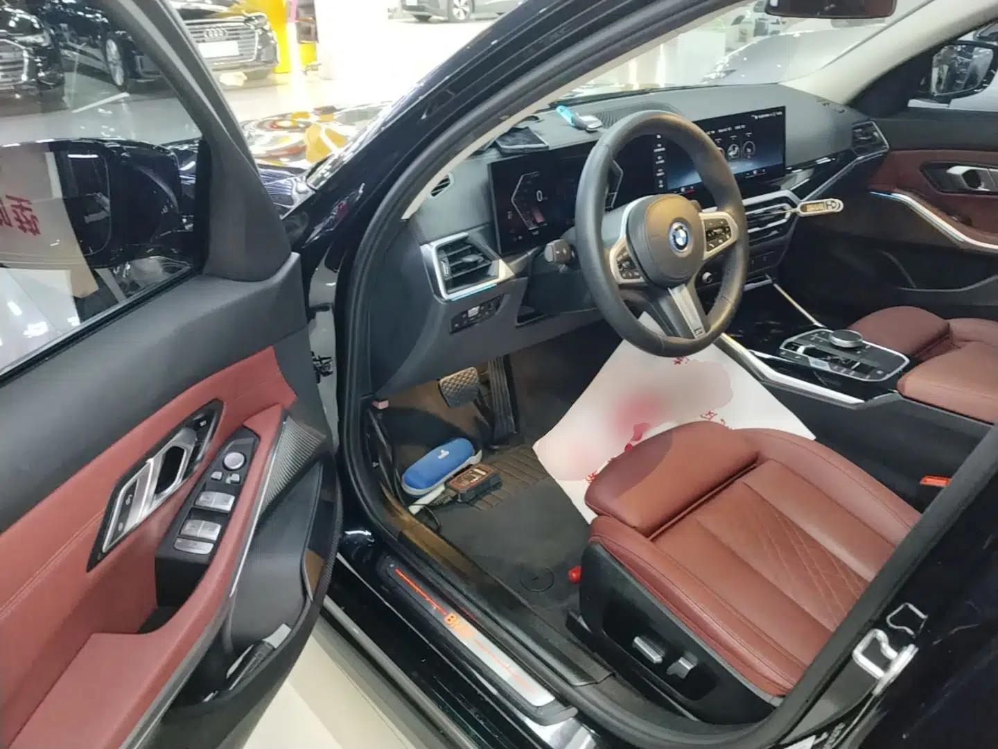 BMW i3 2022 eDrive 35 L — миниатюра 18