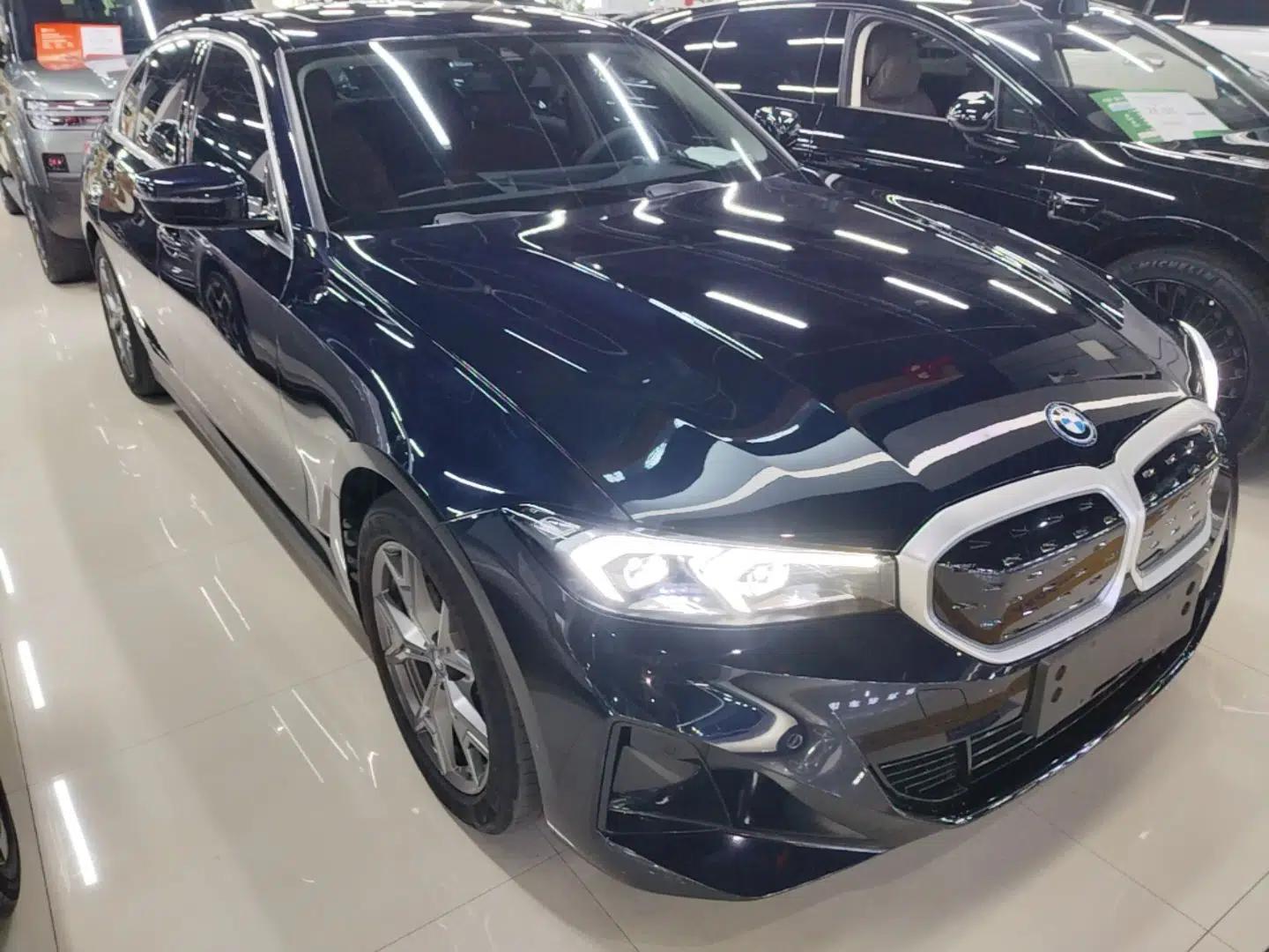 BMW i3 2022 eDrive 35 L — миниатюра 3