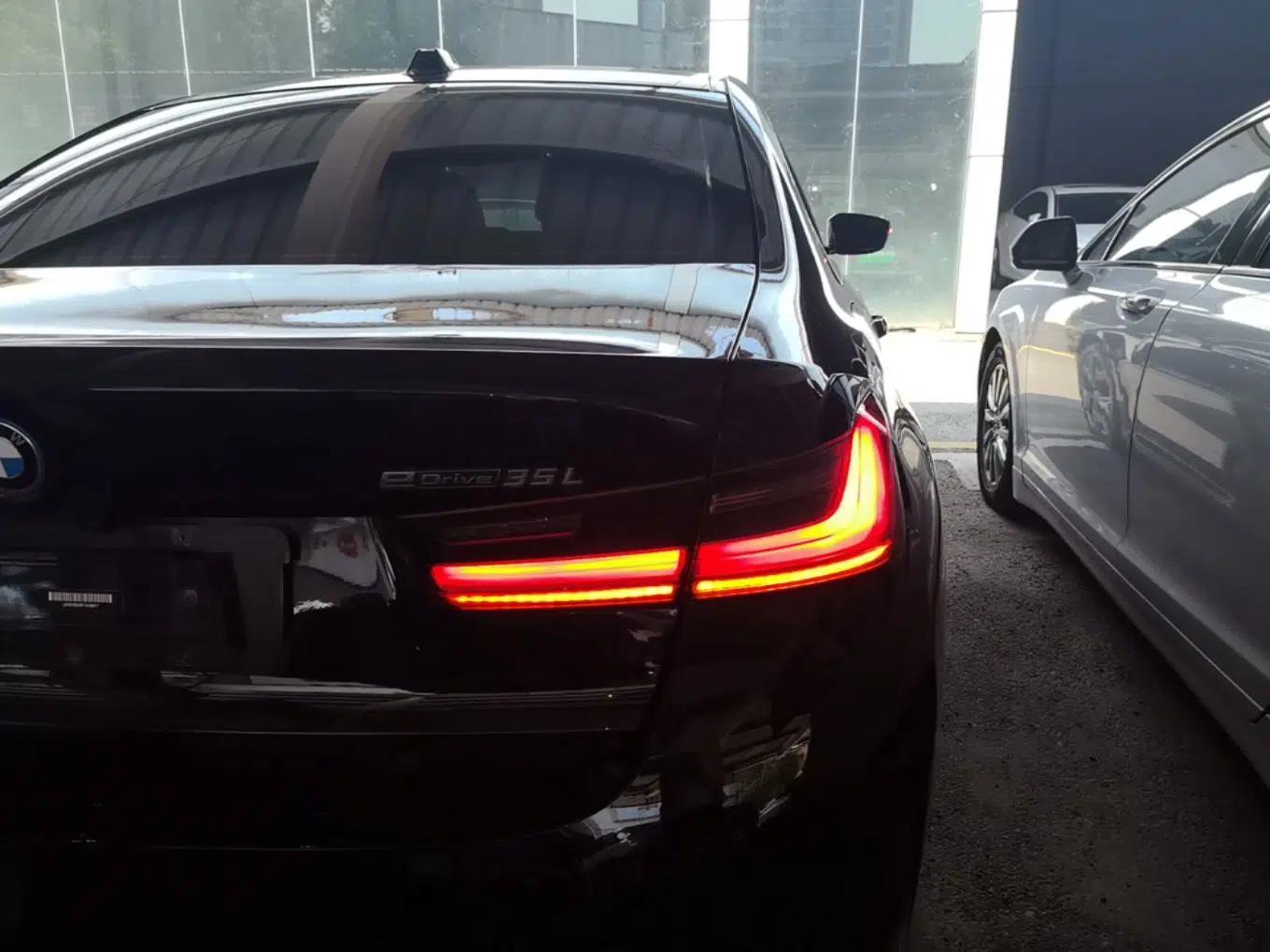 BMW i3 2022 eDrive 35 L — миниатюра 9