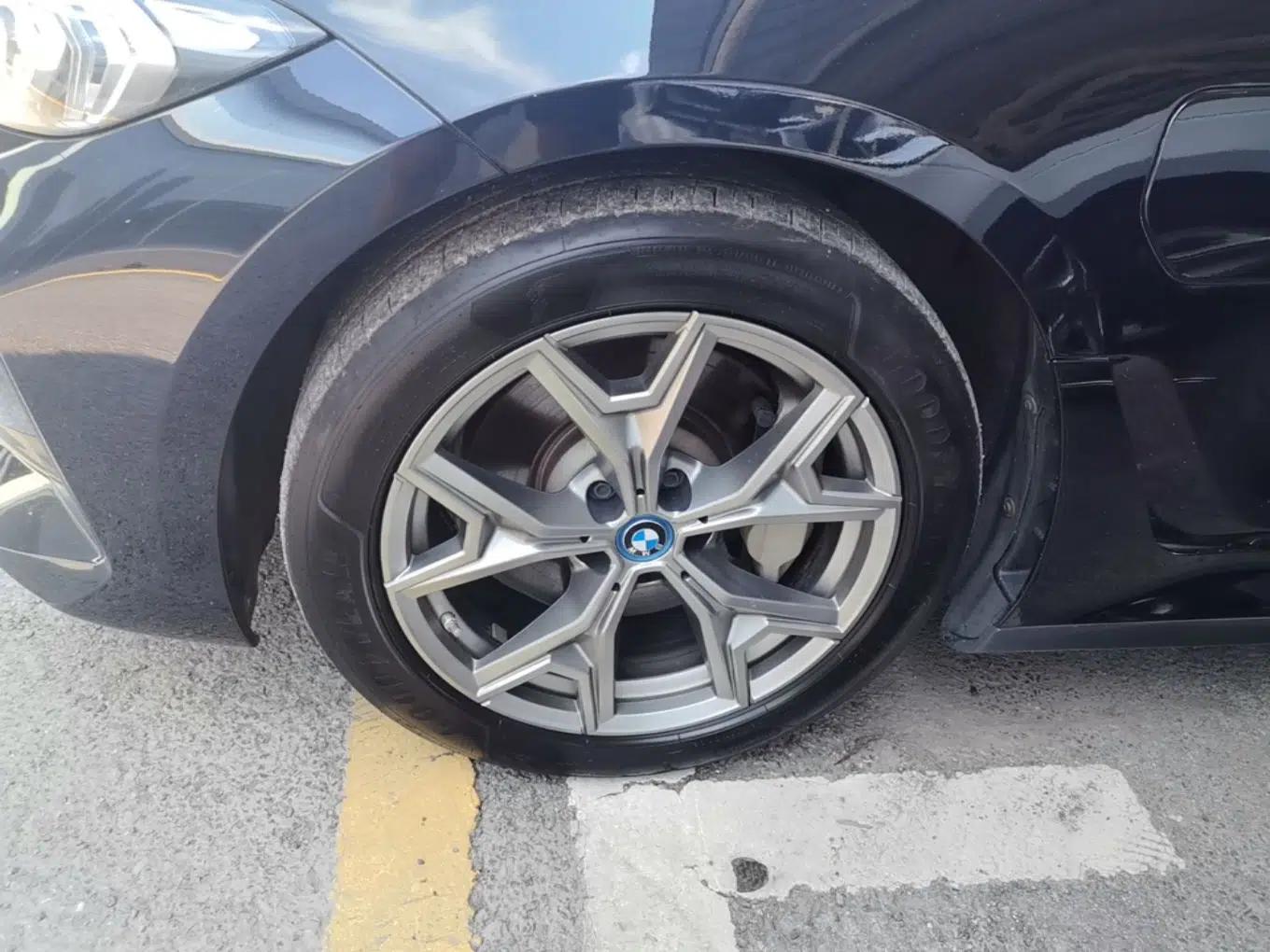 BMW i3 2022 eDrive 35 L — миниатюра 10