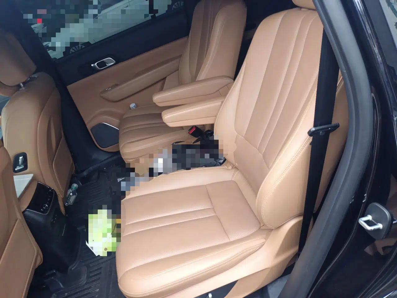 Li Auto ONE 2020 Extended-Range 6-Seater Version — миниатюра 17