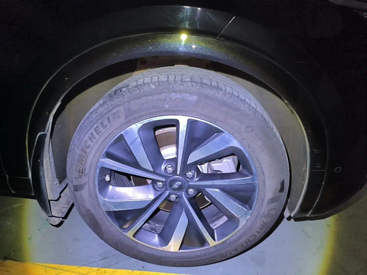 Li Auto ONE 2021 Extended-Range 6-Seater Version — миниатюра 8