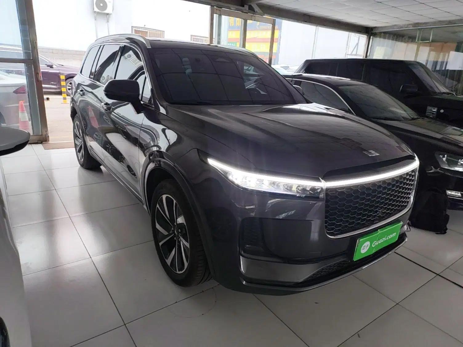 Li Auto ONE 2021 Extended-Range 6-Seater Version — миниатюра 3