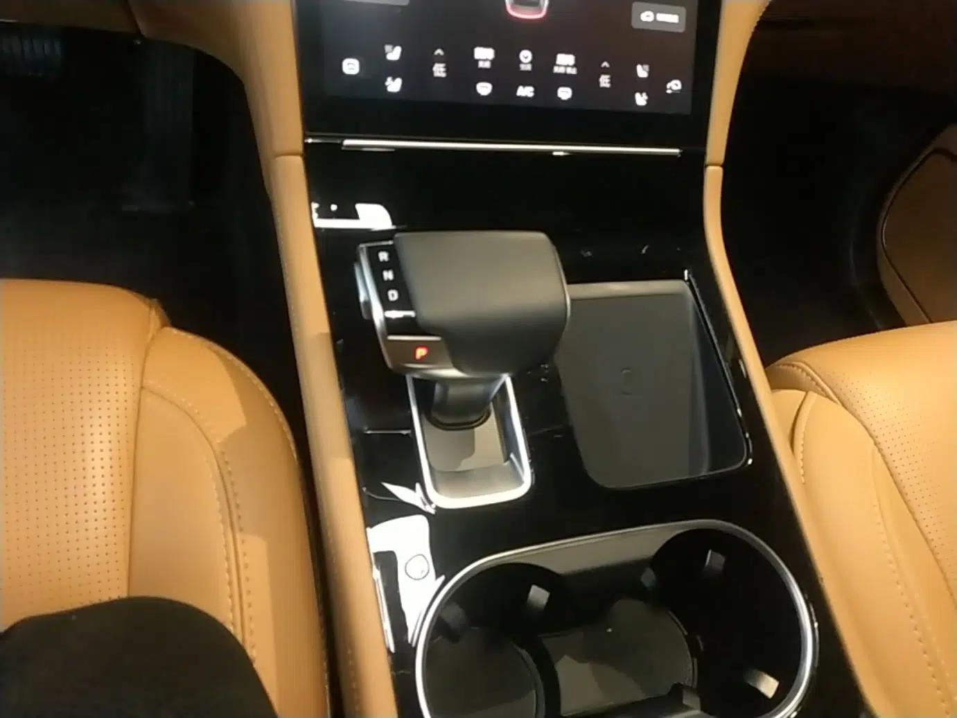 Li Auto ONE 2021 Extended-Range 6-Seater Version — миниатюра 16